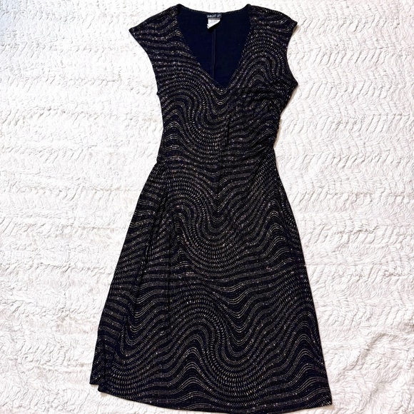 Next Up Dresses & Skirts - Black & Gold Glitter Wavy Pattern V-Neck A-Line Cocktail Midi Dress Y2K grail